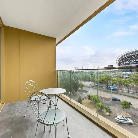 Resort Style Living One Bedroom Apt Olympic Park Sydney Exterior photo