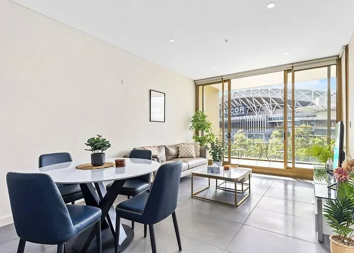 Resort Style Living One Bedroom Apt Olympic Park